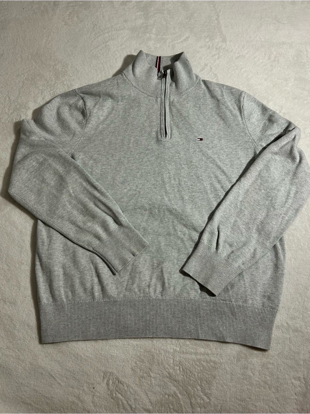 Tommy Hilfiger Men's Light Gray Quarter-Zip Sweater